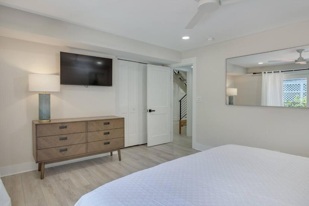 Luxury Beach House - 2Min Walk To Beach - Private Pool - Group & Dog Friendly Hilton Head Island Esterno foto