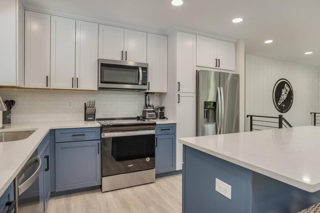 Luxury Beach House - 2Min Walk To Beach - Private Pool - Group & Dog Friendly Hilton Head Island Esterno foto