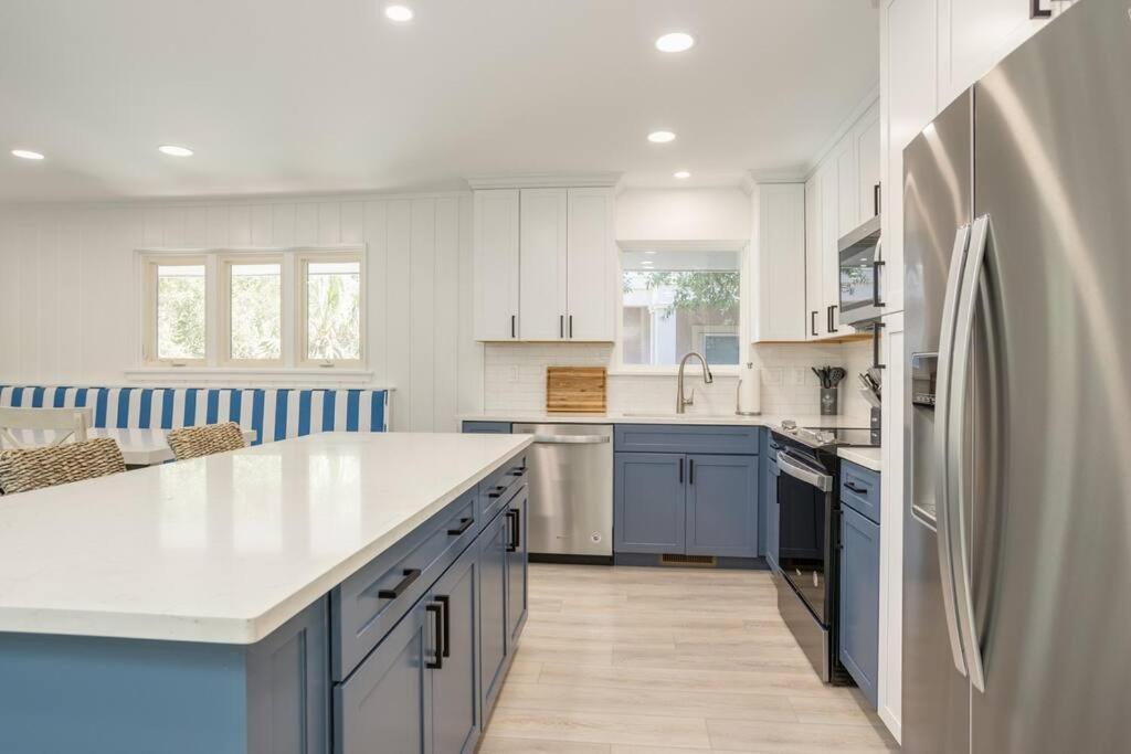 Luxury Beach House - 2Min Walk To Beach - Private Pool - Group & Dog Friendly Hilton Head Island Esterno foto
